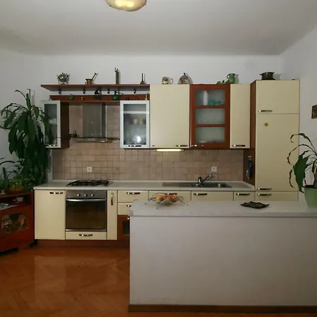 Spacious In The Center *