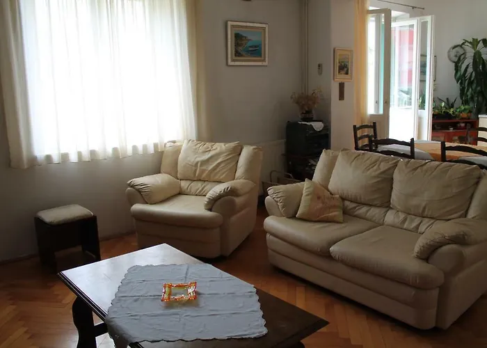 Spacious In The Center Apartamento Split